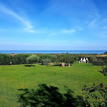 Apartment La Muddizza Avec Piscine